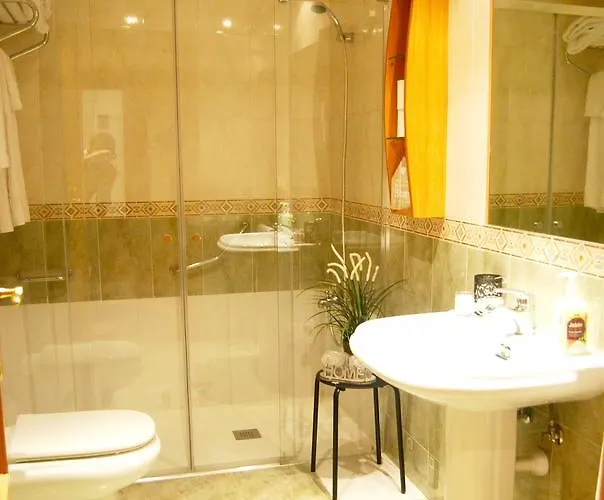 Turisticos Arch Apartamento Leão