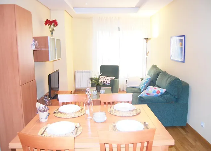 Turisticos Arch * Leão